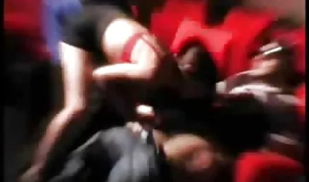 பவள மணல் தங்க நிற ஆபாச சிறந்த அழகான பல பளப்பான முடி